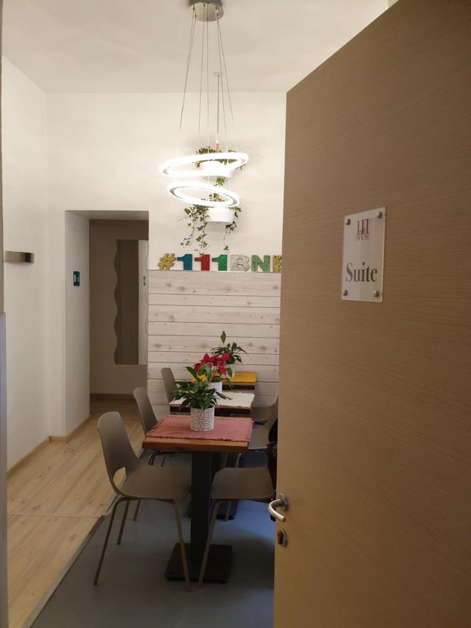 111 Coladirienzo - By Ad